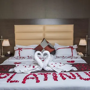 فندق ان بلاتينيوم